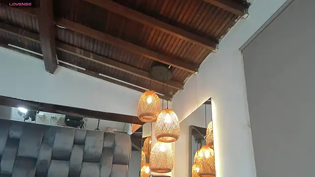 pamela-wells online show from January 2026 11:04:01 AM