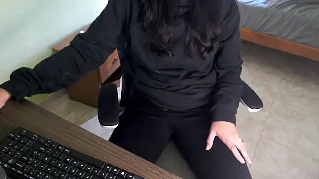 samantha s69 online show from February 2026 04:03:02 PM