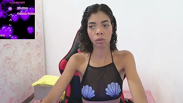 ElisaBoyer online show from February 2026 10:14:02 AM