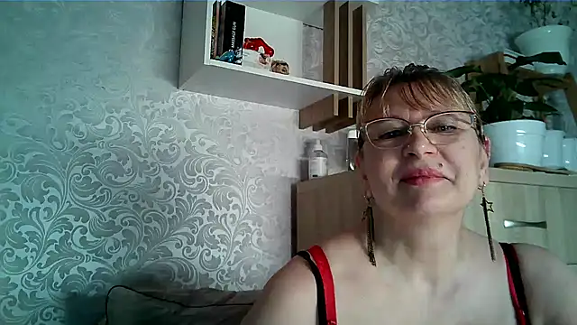 Aline LoveFlowers online show from February 2026 09:48:02 PM
