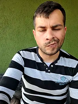 hornny1995 online show from May 2026 01:38:02 PM