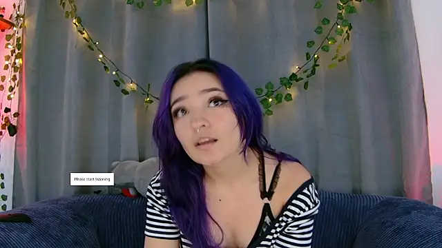 Snapshot of vayolett01_dakotta chatting on January 2026 01:21:02 AM vayolett01 dakotta online show from January 2026 01:21:02 AM