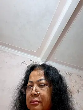 Hotestlove online show from November 2025 11:36:02 PM