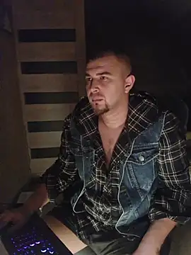 Foxyshaved online show from October 2025 02:47:02 AM