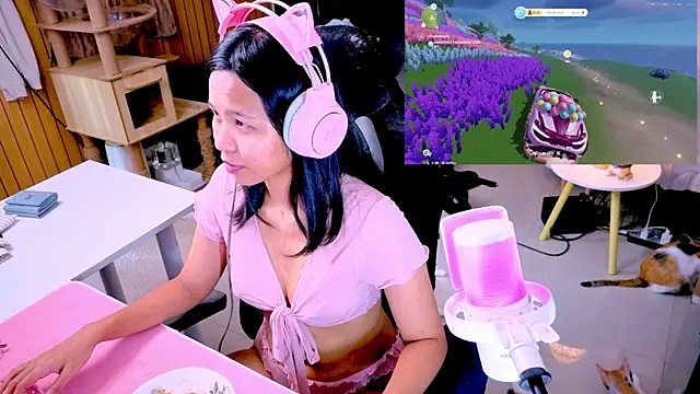 Kana G online show from April 2026 10:13:02 AM