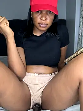 slimcateee online show from October 2025 06:08:01 PM