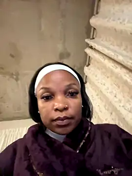 slimcateee online show from November 2025 09:42:02 PM