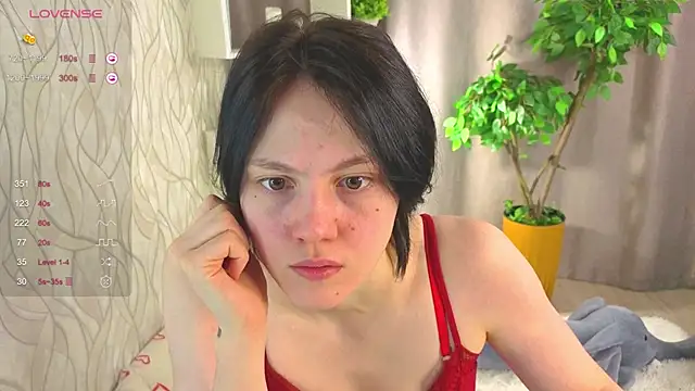 Snapshot of MaryCoopeer chatting on September 2025 05:08:02 AM MaryCoopeer online show from September 2025 05:08:02 AM