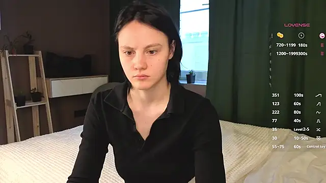 Snapshot of MaryCoopeer chatting on October 2025 05:11:02 AM MaryCoopeer online show from October 2025 05:11:02 AM