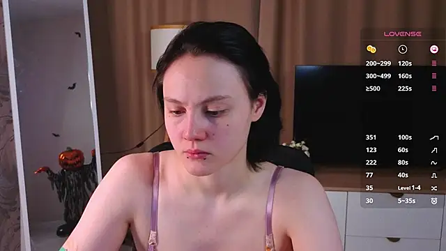 Snapshot of MaryCoopeer chatting on November 2025 04:49:01 AM MaryCoopeer online show from November 2025 04:49:01 AM