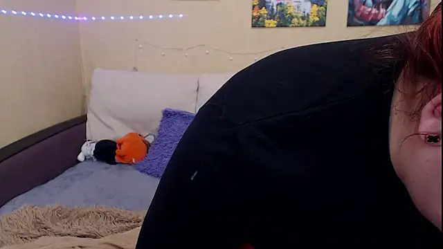 JuliaKeln online show from February 2025 10:14:02 PM