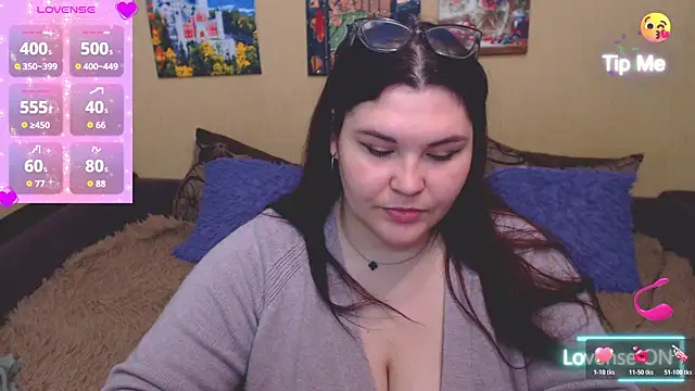 JuliaKeln online show from May 2026 06:09:01 PM