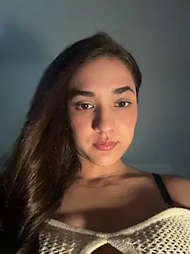 CuteeRose online show from May 2026 04:36:01 PM