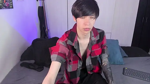 Aventure Twinks online show from January 2025 09:02:01 AM