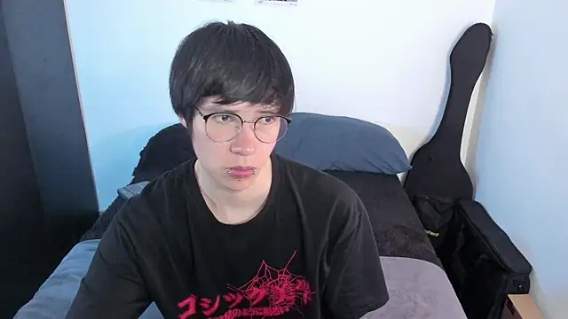 Aventure Twinks online show from April 2026 09:27:01 PM