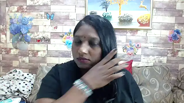 Snapshot of Indian_tracy chatting on October 2025 11:58:01 AM Indian tracy online show from October 2025 11:58:01 AM