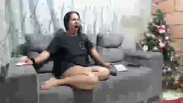 tom and lazzie online show from December 2024 02:08:01 AM