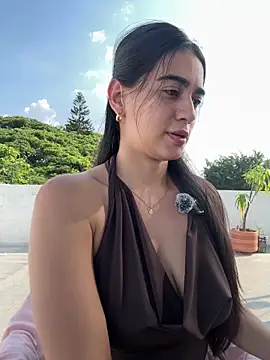 ZarahEvans online show from November 2025 08:20:01 PM