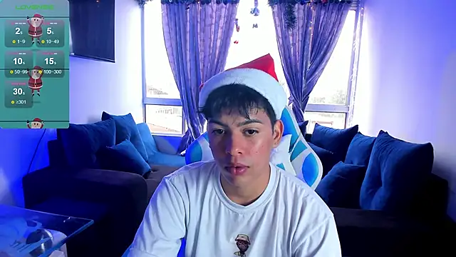 Snapshot of Franco_Rizzo_ chatting on December 2024 08:42:02 PM Franco Rizzo  online show from December 2024 08:42:02 PM