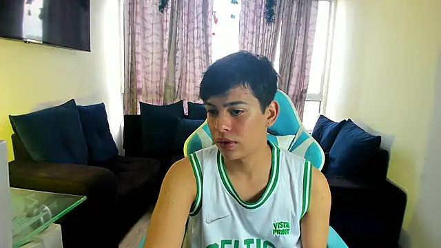 Snapshot of Franco_Rizzo_ chatting on January 2025 07:53:02 PM Franco Rizzo  online show from January 2025 07:53:02 PM