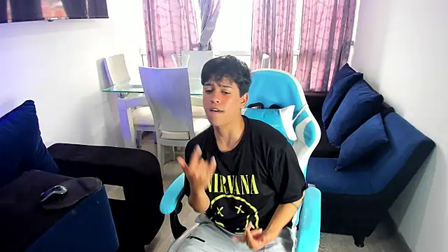 Snapshot of Franco_Rizzo_ chatting on January 2025 09:14:02 PM Franco Rizzo  online show from January 2025 09:14:02 PM