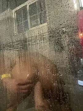 Snapshot of RoodoggXL chatting on February 2025 02:20:01 PM RoodoggXL online show from February 2025 02:20:01 PM