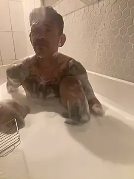 Snapshot of RoodoggXL chatting on March 2025 01:15:01 PM RoodoggXL online show from March 2025 01:15:01 PM