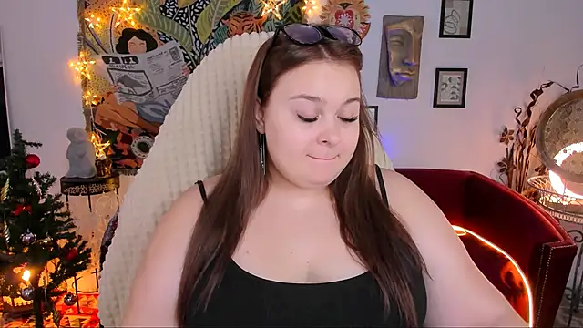 KimberlyMaran online show from December 2024 01:21:01 PM