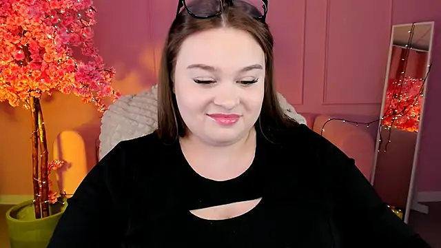 KimberlyMaran online show from December 2024 03:26:01 PM