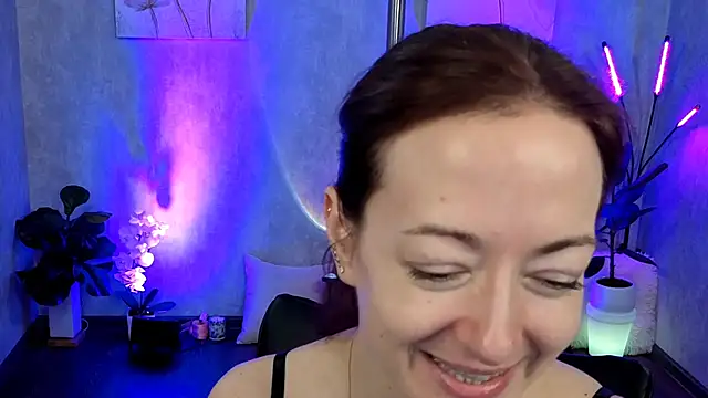 Snapshot of kimberlyray777 chatting on February 2025 05:05:02 PM kimberlyray777 online show from February 2025 05:05:02 PM