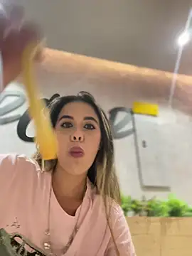 Emilia Bakerr online show from February 2025 06:27:02 PM