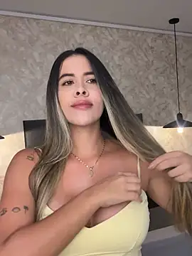 Emilia Bakerr online show from March 2026 07:31:01 PM