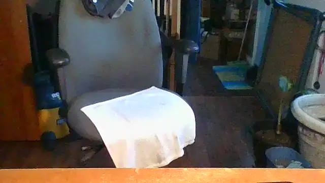 Snapshot of Daremeknot chatting on February 2025 09:41:02 PM Daremeknot online show from February 2025 09:41:02 PM