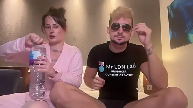 MrLdnLad online show from June 2026 04:53:01 PM