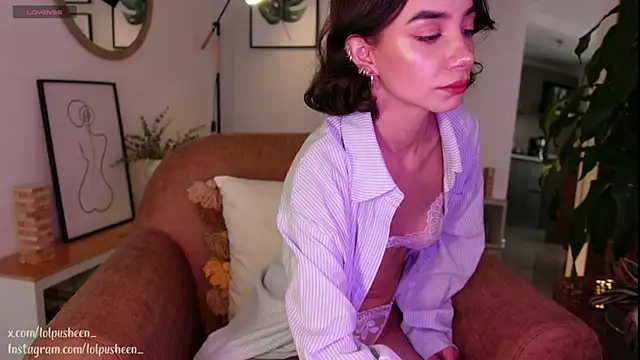 JulietteDee online show from January 2025 09:10:01 PM