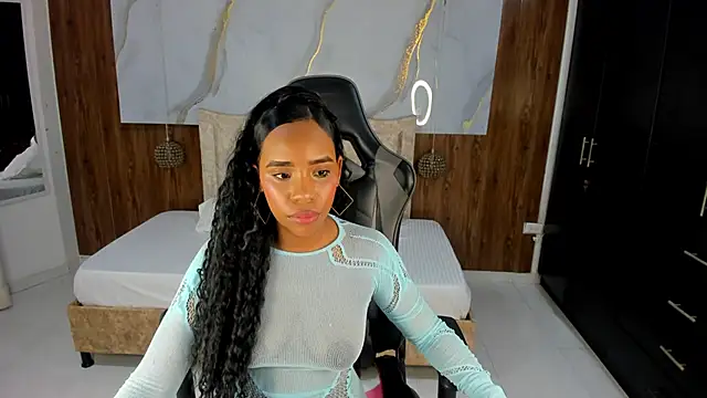 Snapshot of lia_16 chatting on April 2026 11:05:01 AM lia 16 online show from April 2026 11:05:01 AM