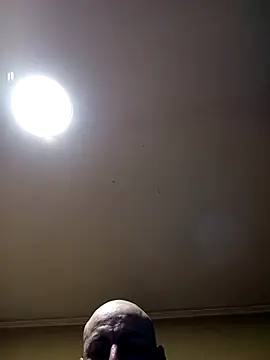 Snapshot of TrainedFinder5 chatting on October 2025 06:11:02 AM TrainedFinder5 online show from October 2025 06:11:02 AM