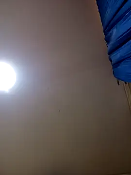 Snapshot of TrainedFinder5 chatting on October 2025 02:04:01 PM TrainedFinder5 online show from October 2025 02:04:01 PM