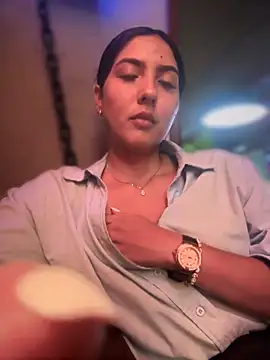 MarianaBenz online show from February 2025 01:37:01 AM