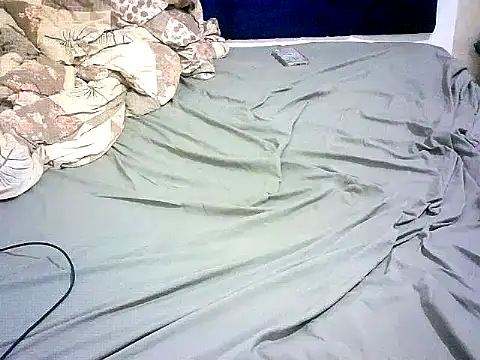 honeypotsweet online show from April 2026 07:58:01 PM