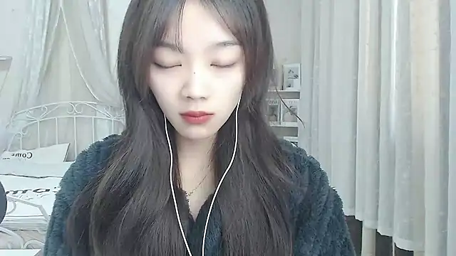 Jenny-Z online show from December 2025 02:05:01 AM