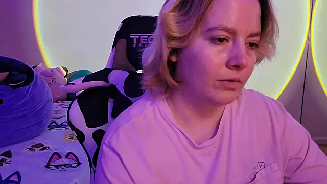 InternetFairy XO online show from February 2025 10:15:02 AM