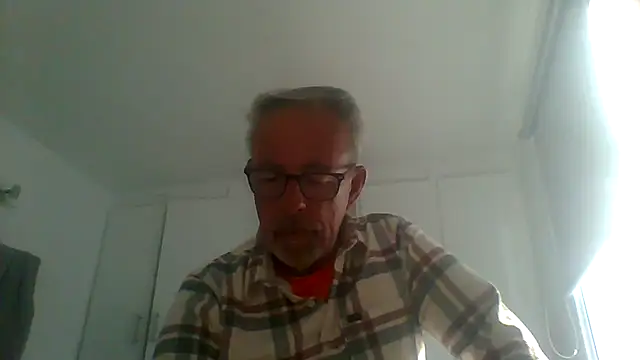 tuggy59 online show from September 2025 03:03:01 PM