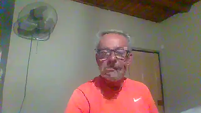 tuggy59 online show from October 2025 04:44:01 AM