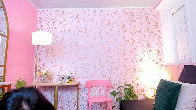 taylor bennet online show from April 2026 11:33:01 AM