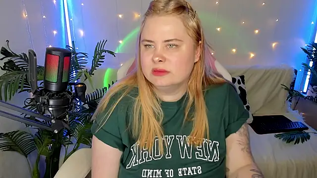 Akemi BBW online show from January 2025 09:06:01 PM