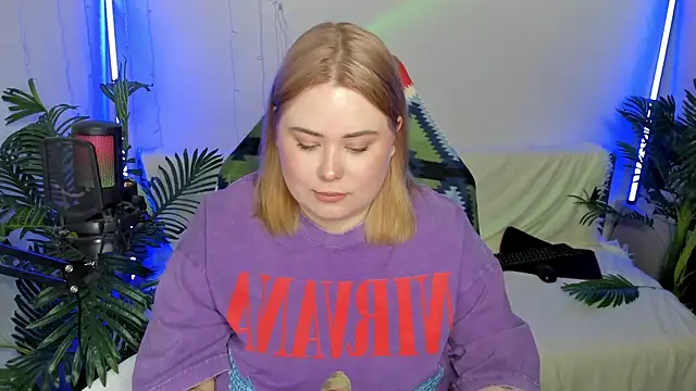 Akemi BBW online show from February 2025 09:35:02 PM