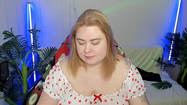 Akemi BBW online show from February 2025 08:55:02 PM