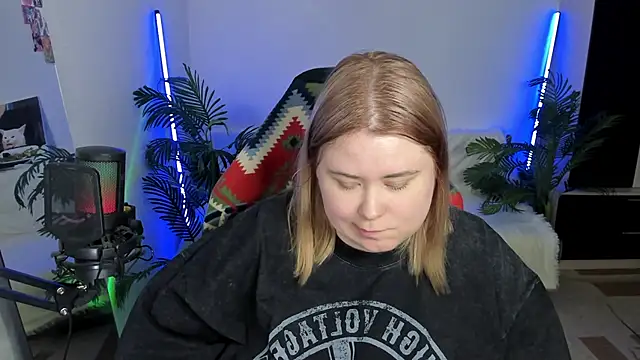 Akemi BBW online show from February 2025 09:24:02 PM