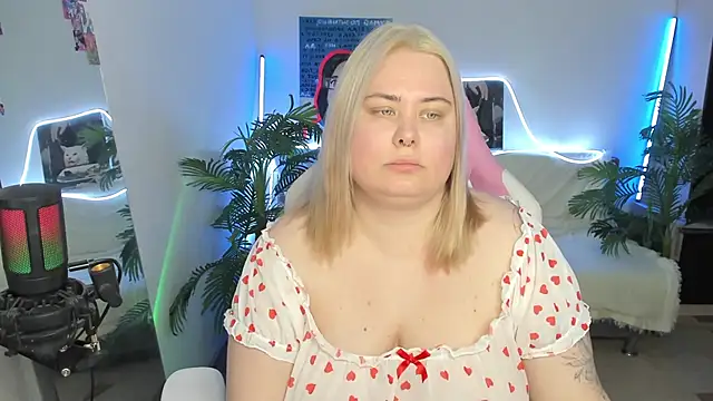 Akemi BBW online show from March 2025 06:07:01 PM